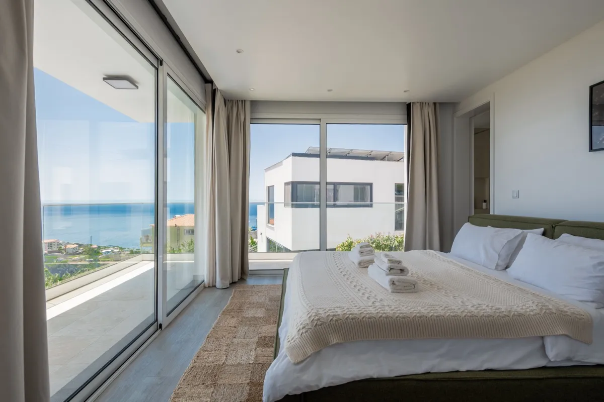 Villa Calma, Estreito da Calheta · Three bedrooms