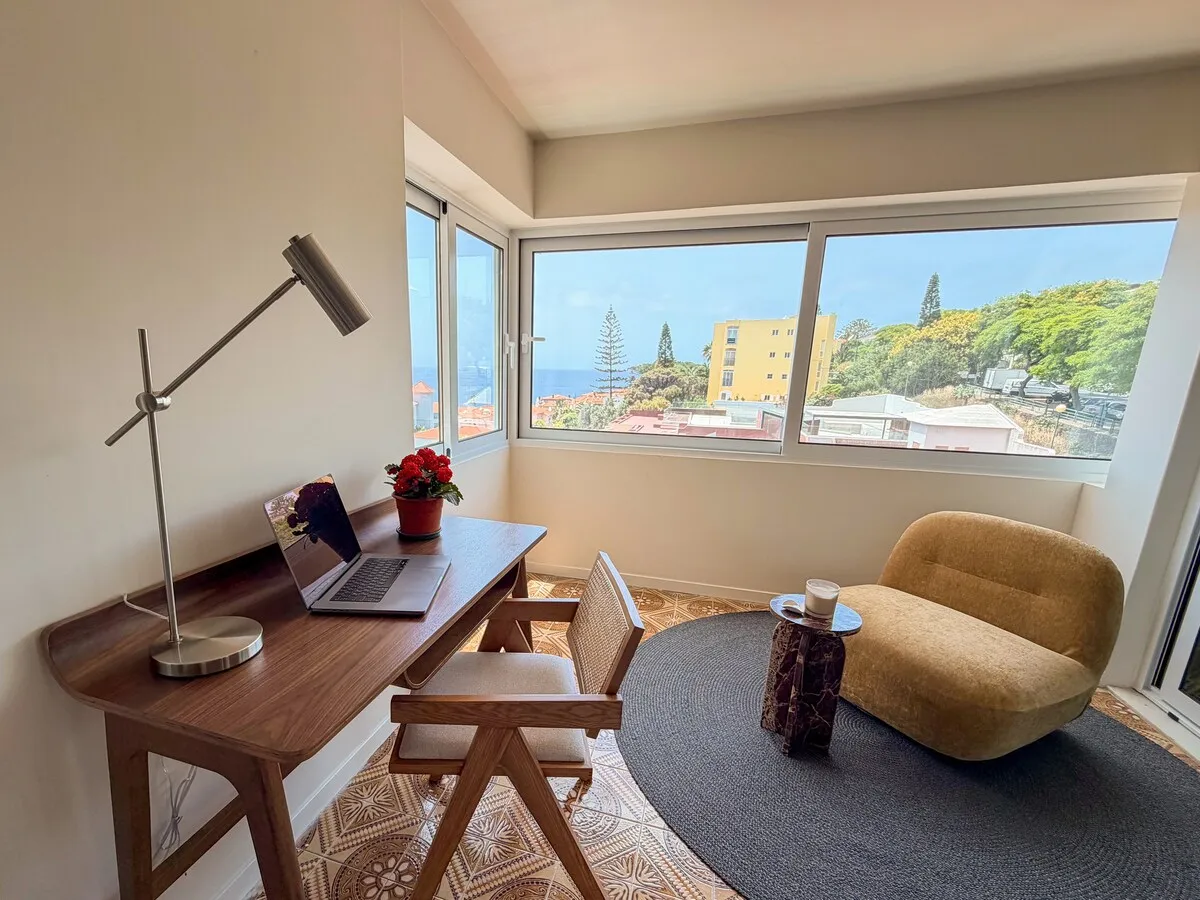 Horizon Living, Caniço · Workspace