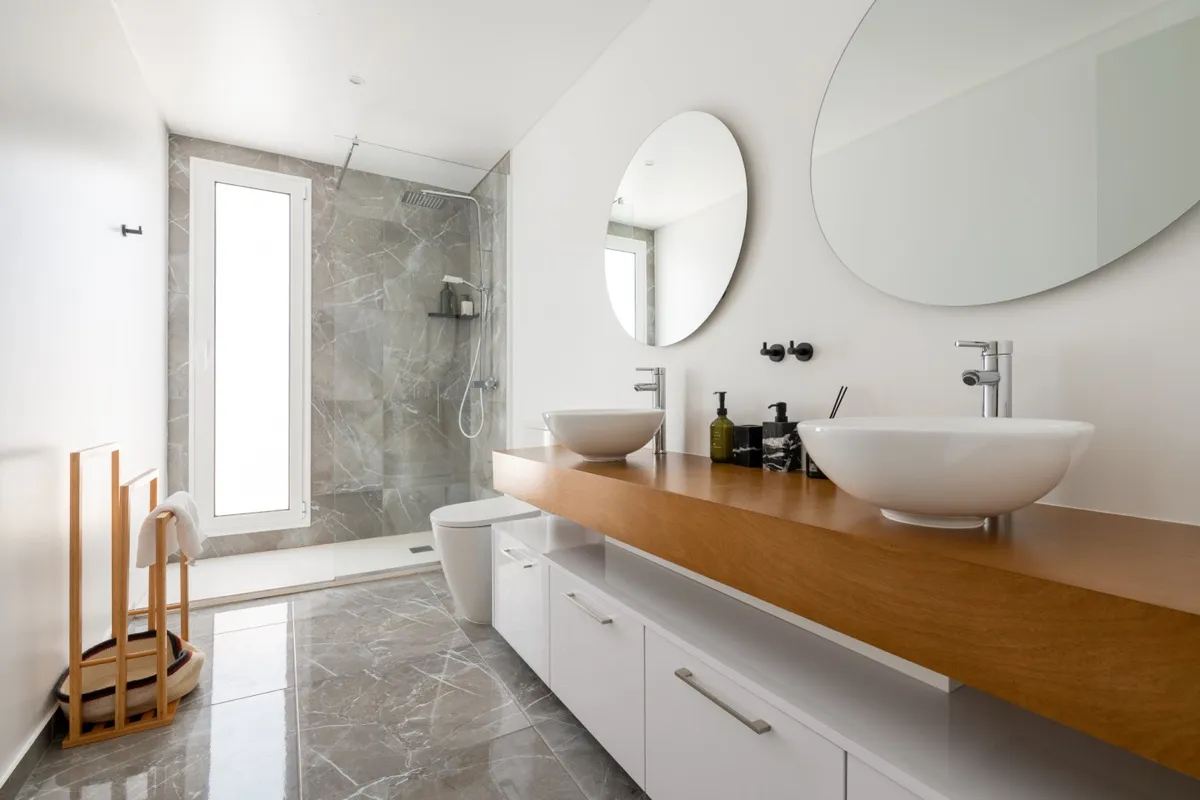 Villa Calma, Estreito da Calheta · Two bathrooms & WC
